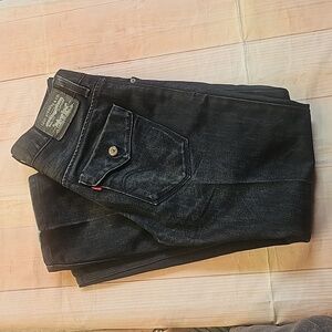 Levi slim straight jean.